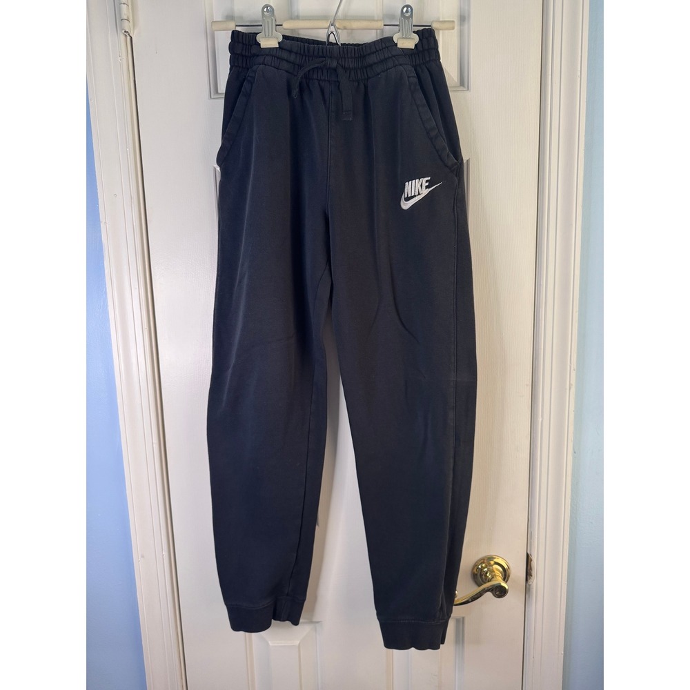 Black Nike Club Fleece Jogger Sweatpants Youth L or XL Logo Drawstring